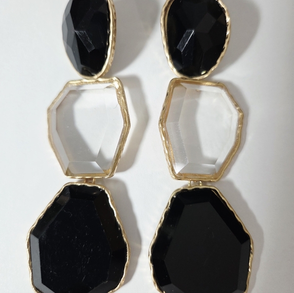 NWOT Fashion Couture Chunky Earrings Black 4 Inches Long - Picture 2 of 5